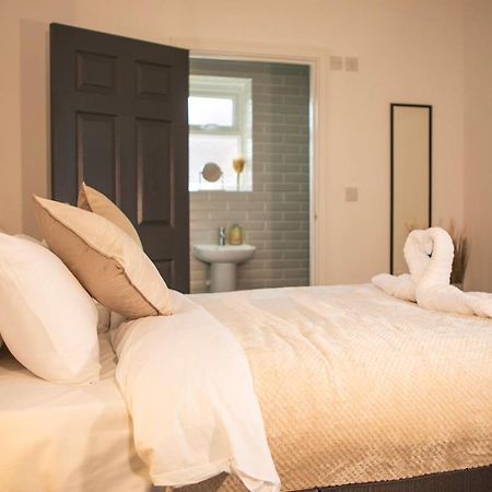 Principality Suites - Two Bed Apartment By Property Promise Cardiff Extérieur photo