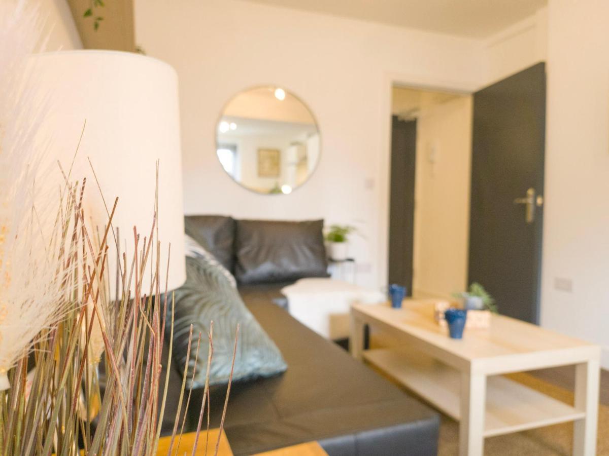 Principality Suites - Two Bed Apartment By Property Promise Cardiff Extérieur photo