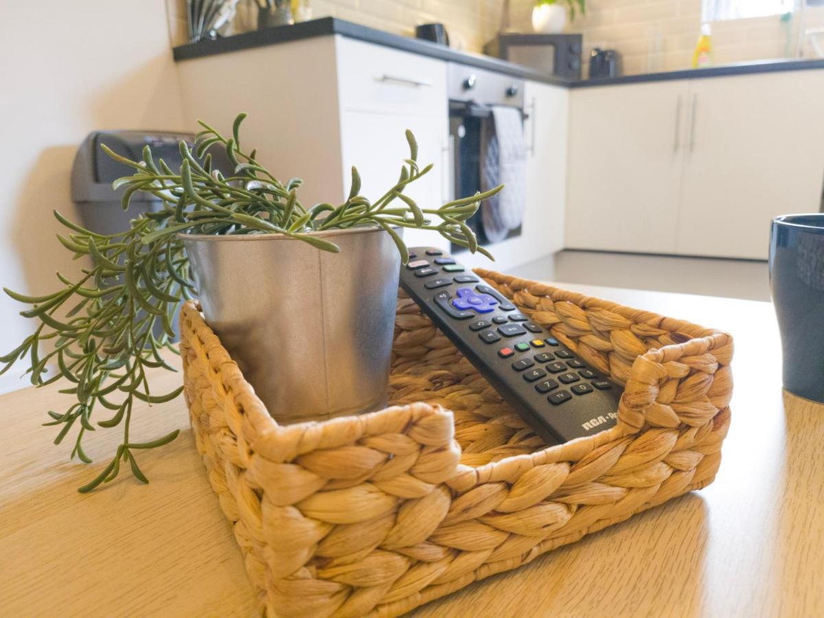 Principality Suites - Two Bed Apartment By Property Promise Cardiff Extérieur photo