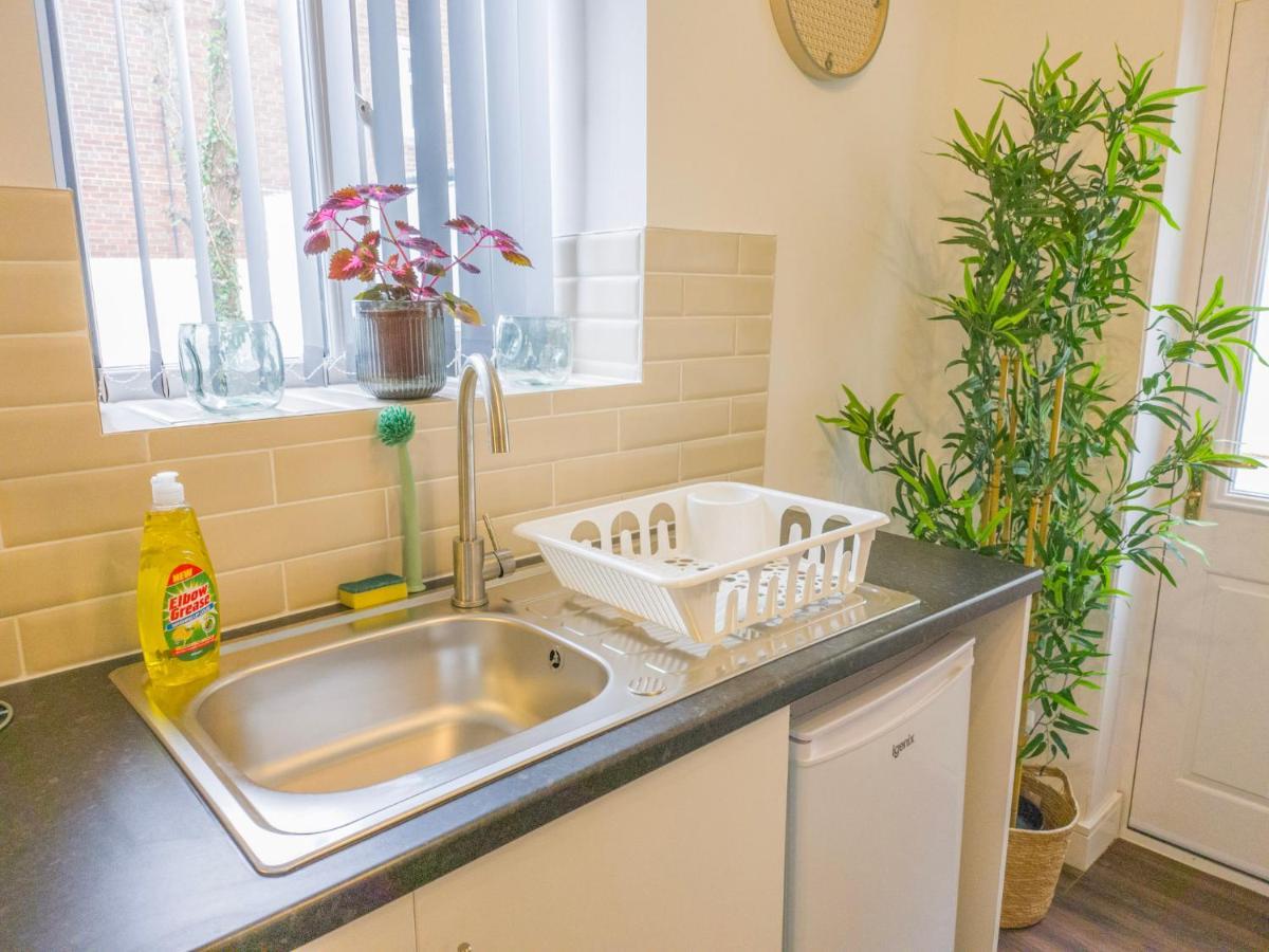 Principality Suites - Two Bed Apartment By Property Promise Cardiff Extérieur photo